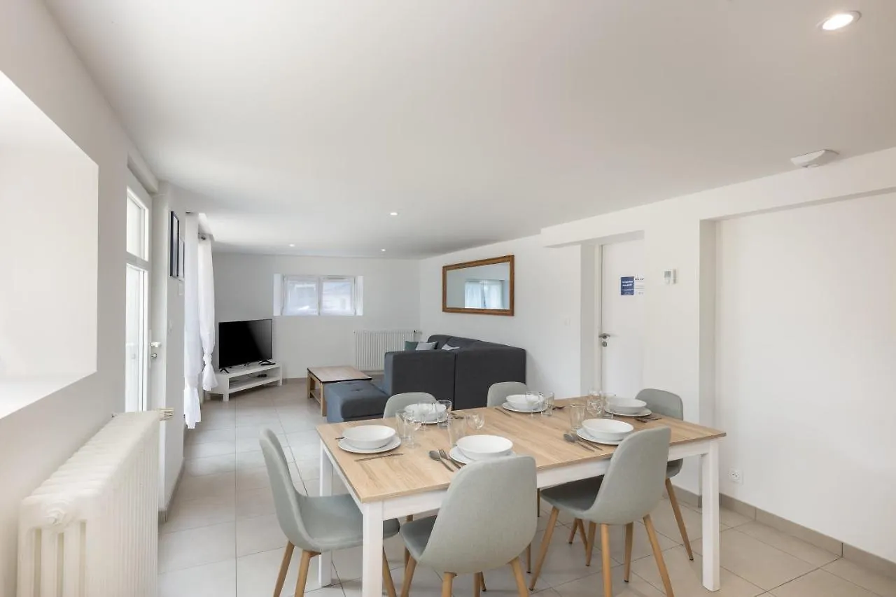 Notre-Dame De Rumengol : Magnifique Studio Proche Facs Et Centre-Ville, Acces Terrasse Brest Apartment
