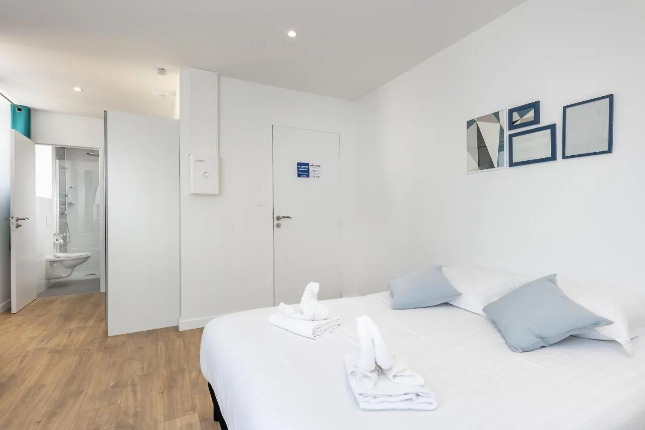 Apartment Notre-Dame De Rumengol : Magnifique Studio Proche Facs Et Centre-Ville, Acces Terrasse Brest